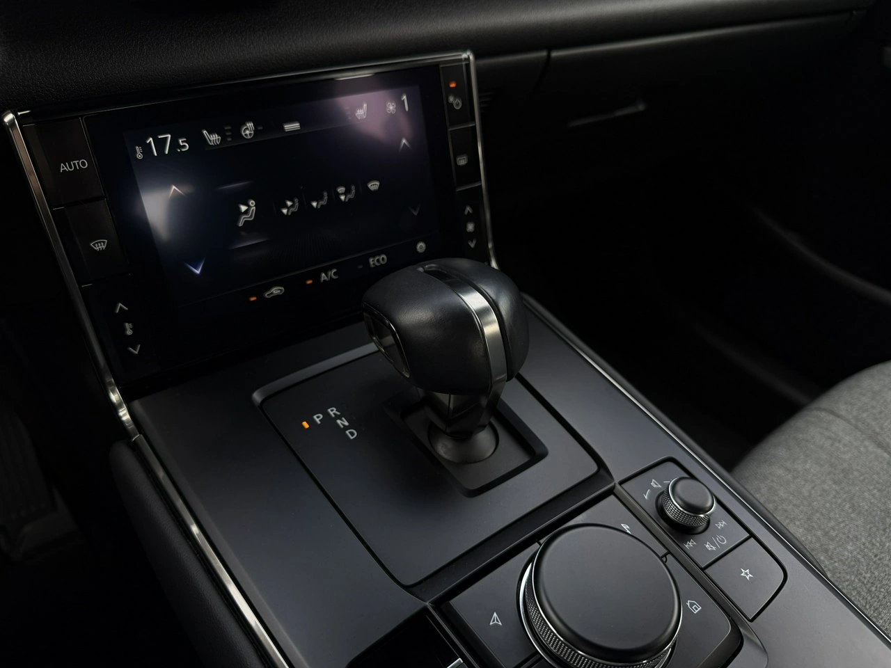 Mazda MX-30 - Zdjęcie 28