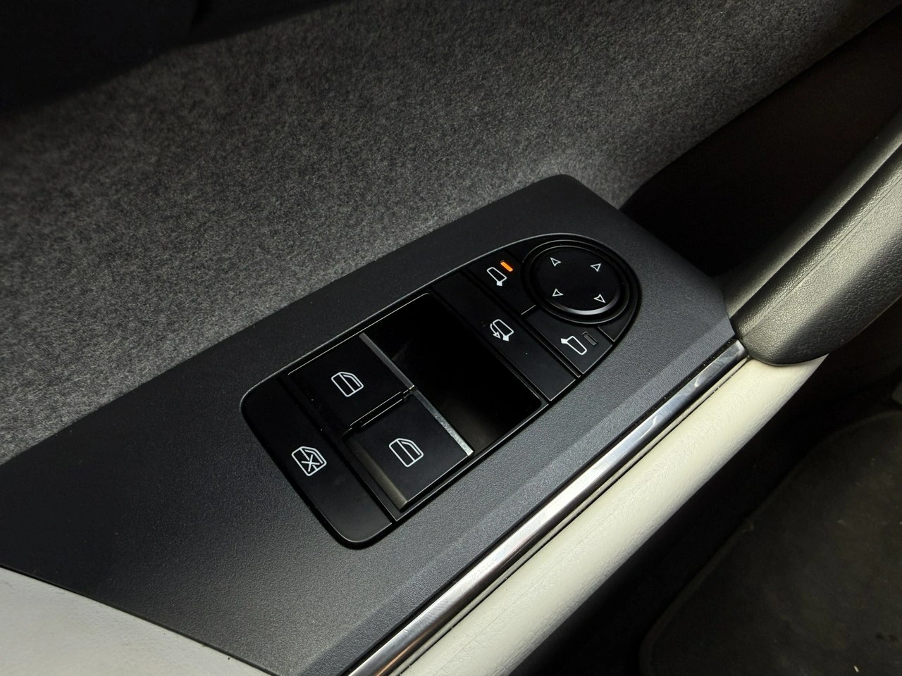 Mazda MX-30 - Zdjęcie 30