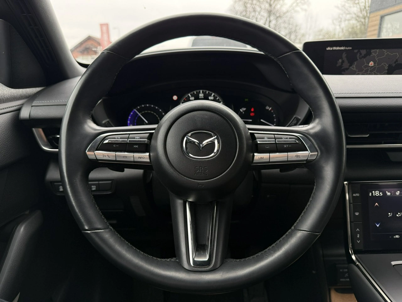 Mazda MX-30 - Zdjęcie 6