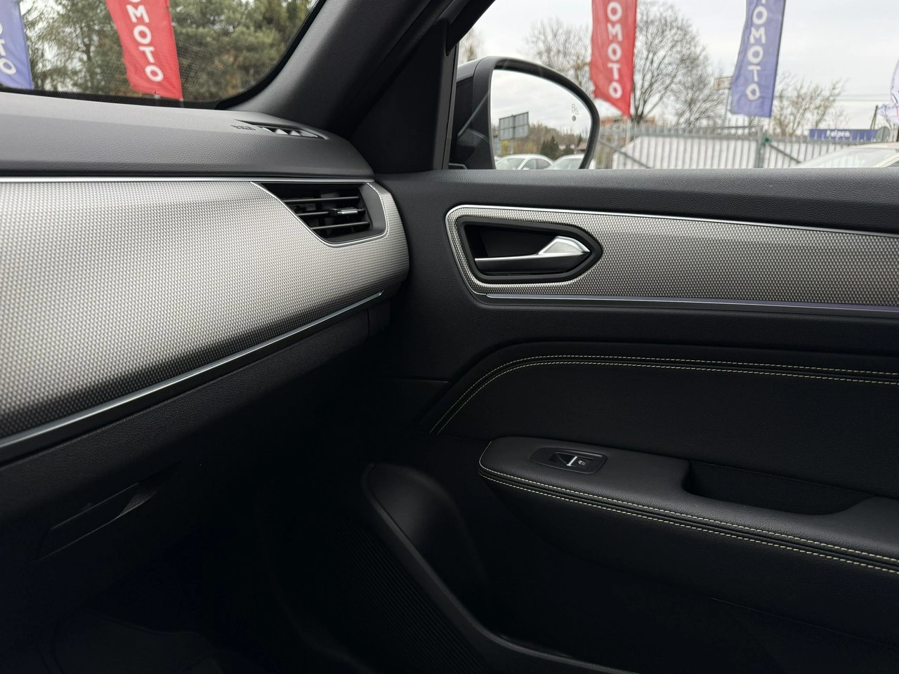 Renault Arkana - Zdjęcie 31