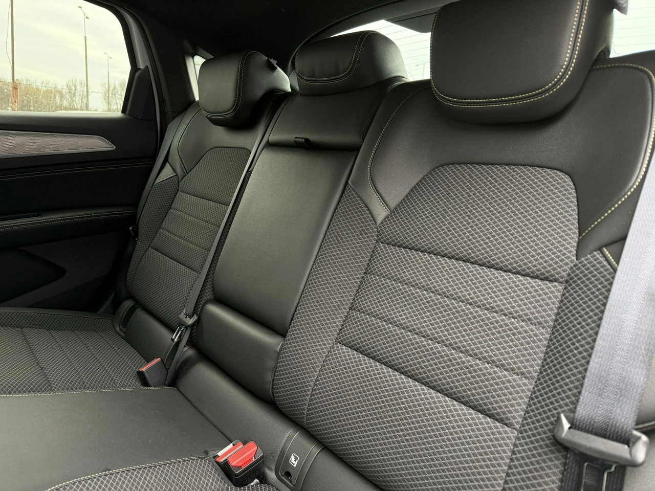 Renault Arkana - Zdjęcie 33