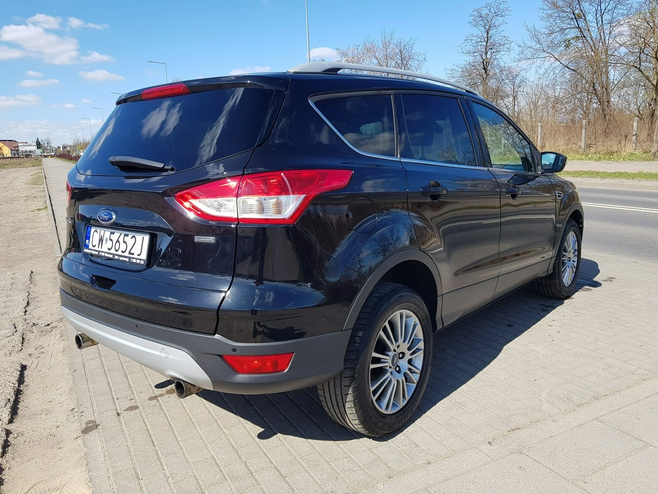 Ford Kuga - Zdjęcie 4