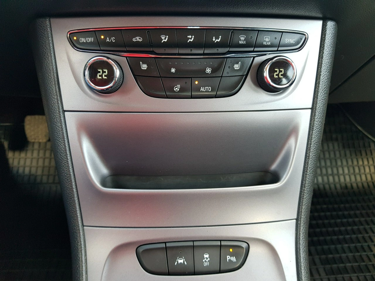 Opel Astra - Zdjęcie 18