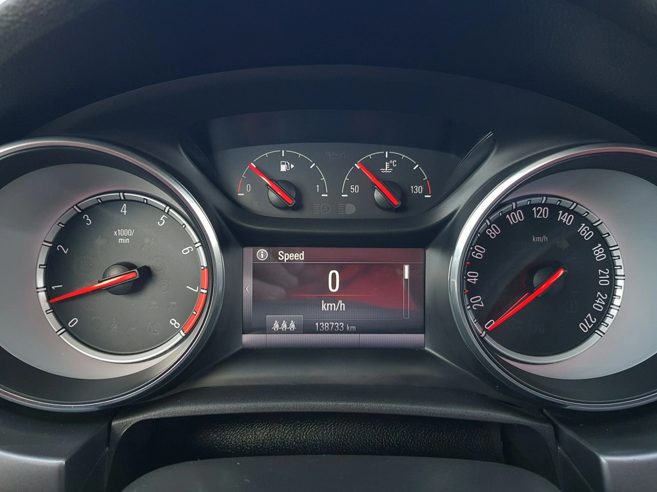 Opel Astra - Zdjęcie 20