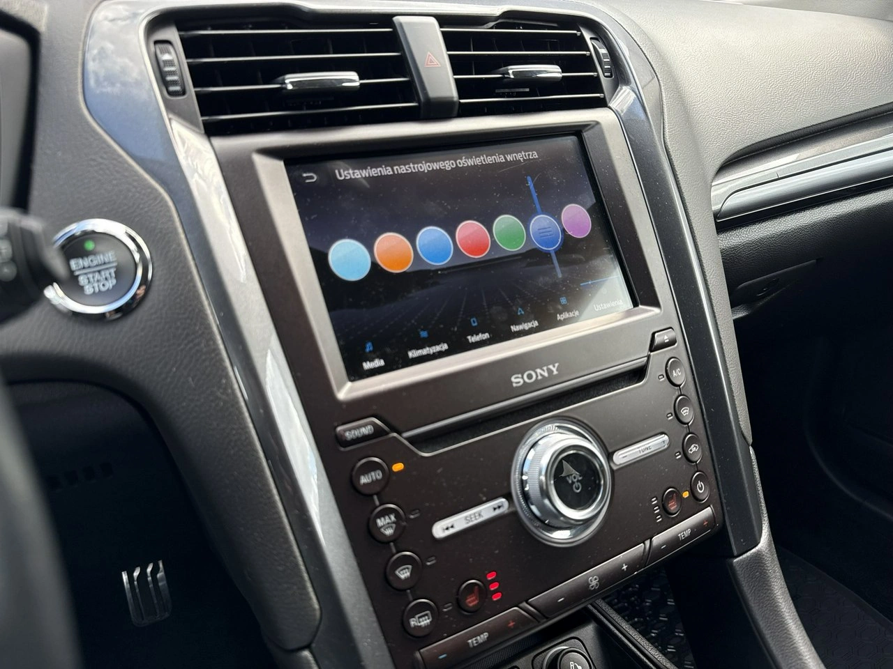 Ford Mondeo - Zdjęcie 22