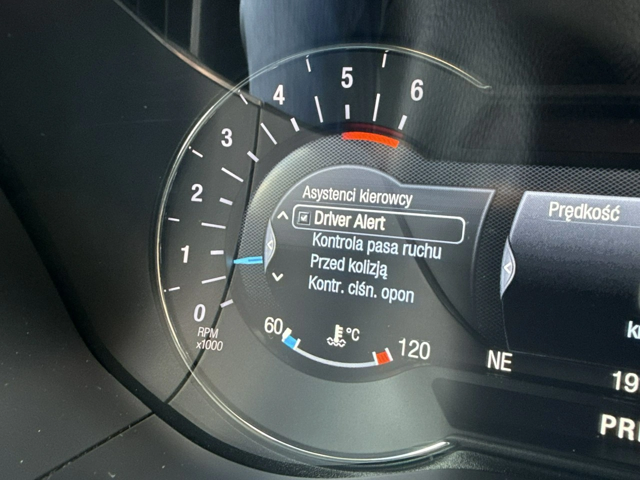 Ford Mondeo - Zdjęcie 26