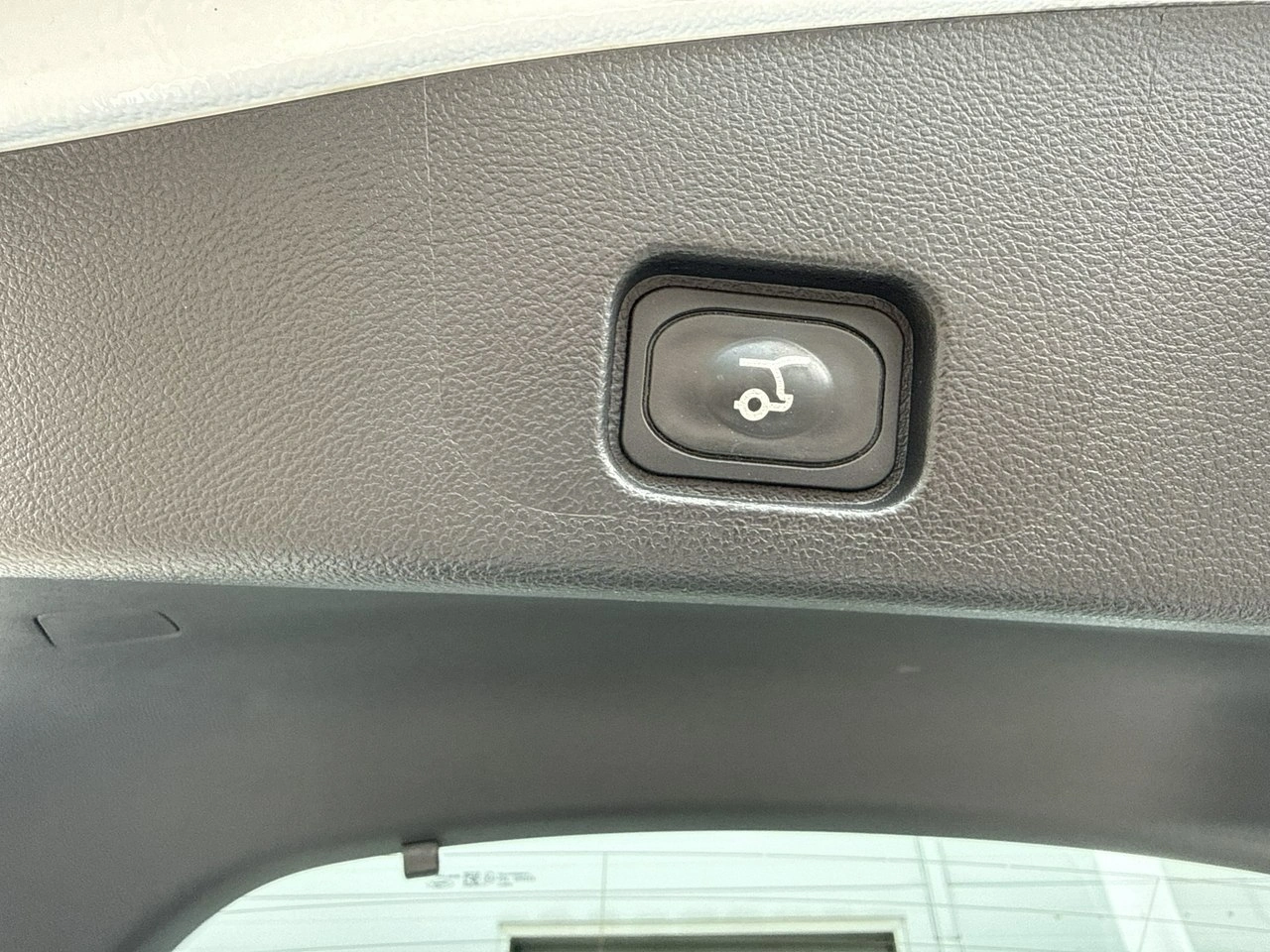 Ford Mondeo - Zdjęcie 30