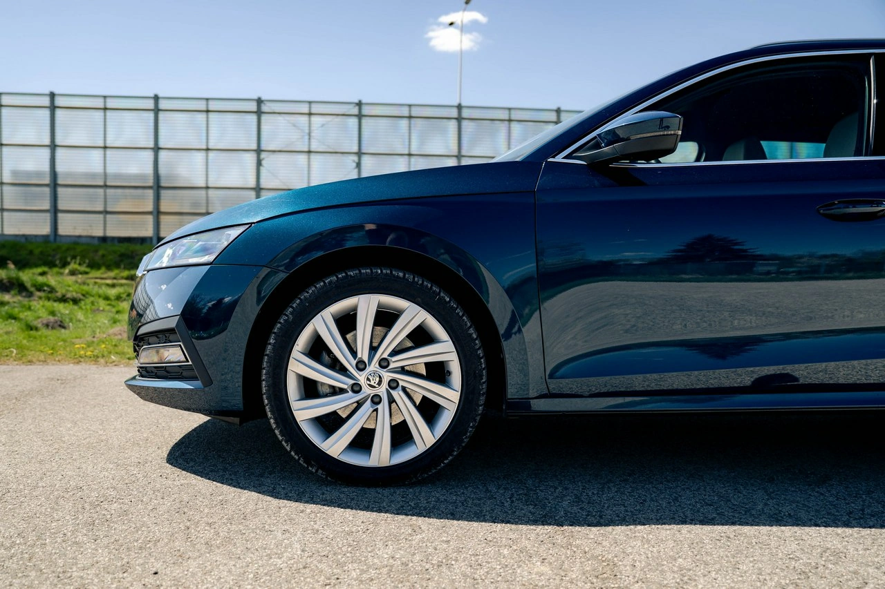 Skoda Octavia - Zdjęcie 10