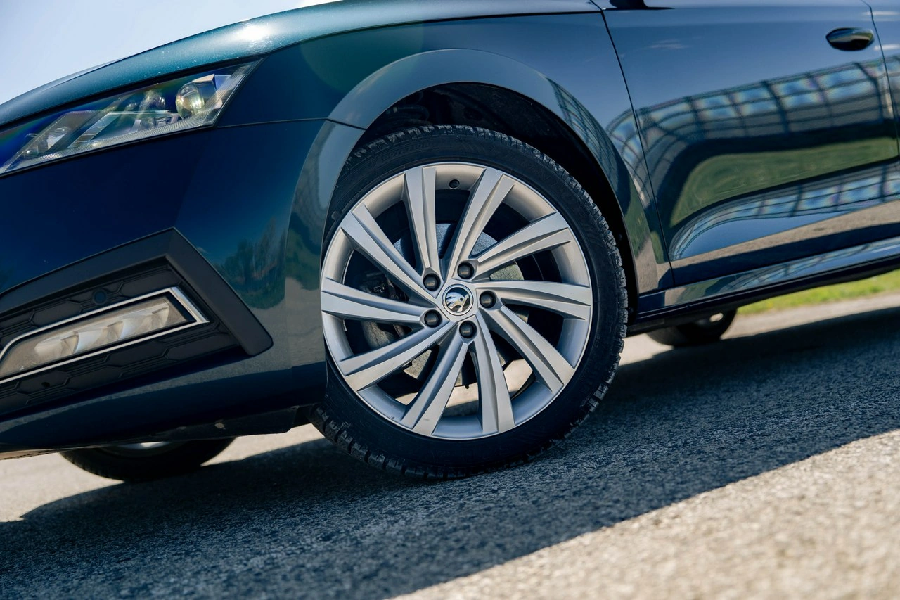 Skoda Octavia - Zdjęcie 14