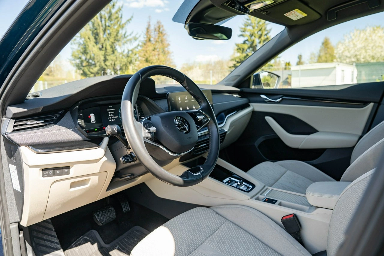 Skoda Octavia - Zdjęcie 16