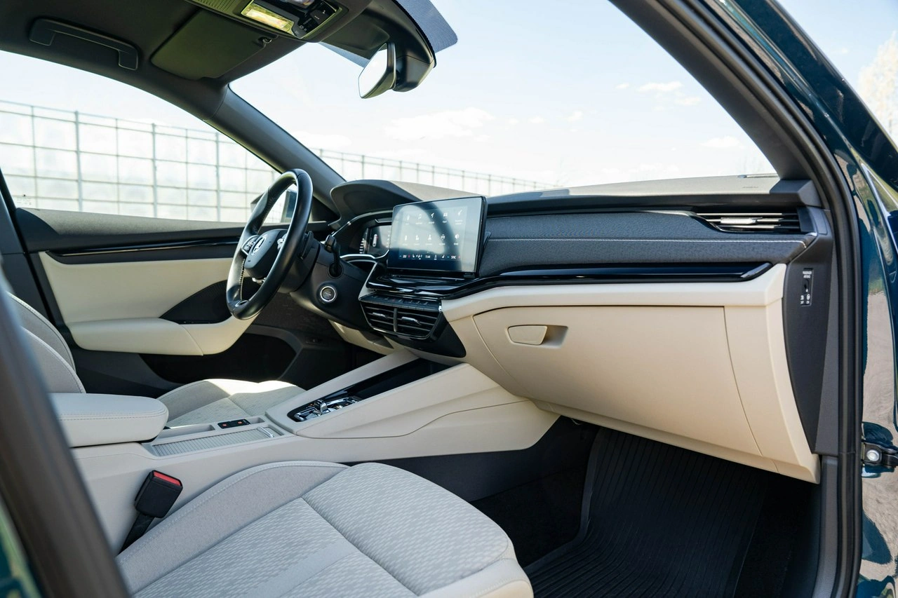 Skoda Octavia - Zdjęcie 24