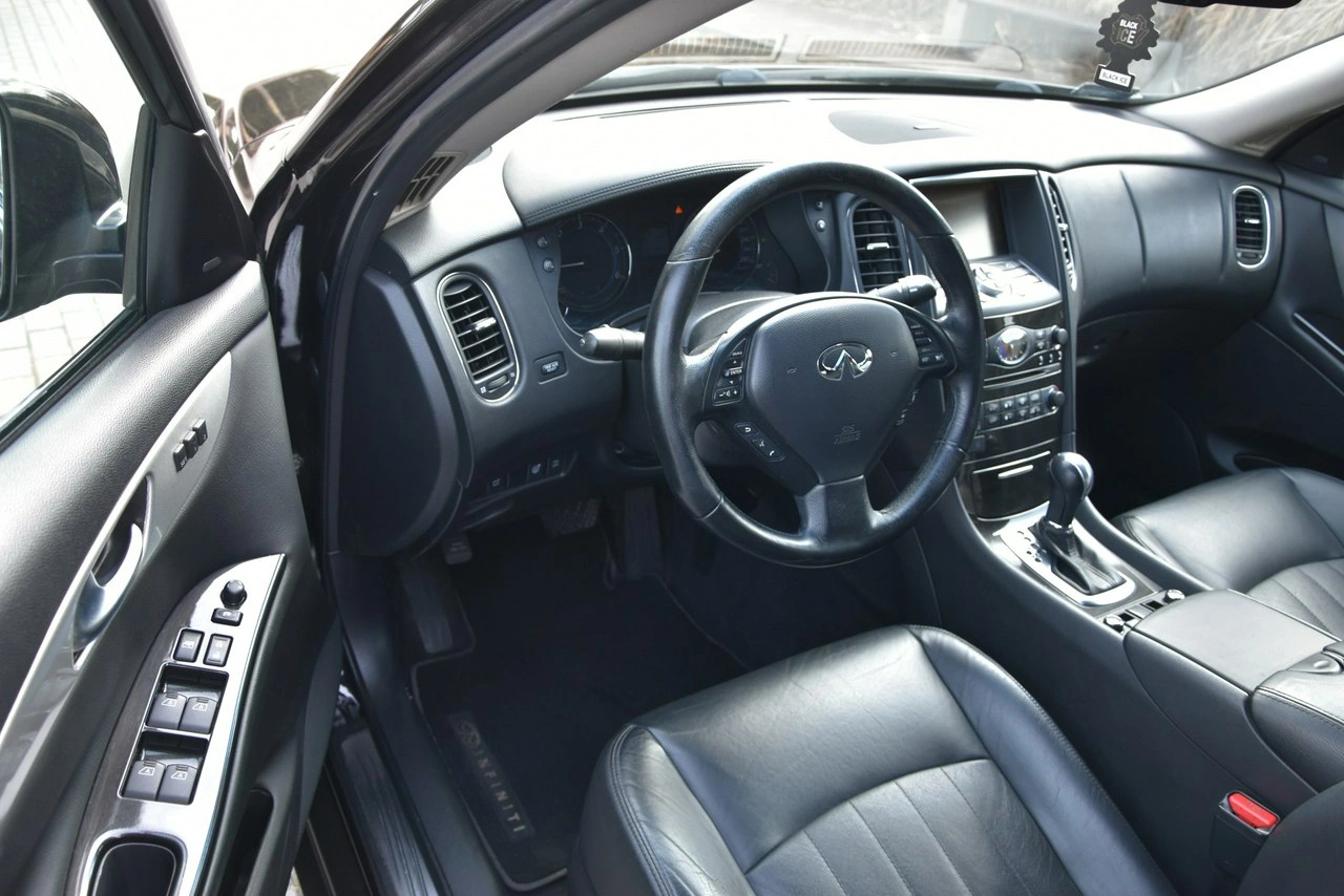 Infiniti EX - Zdjęcie 17