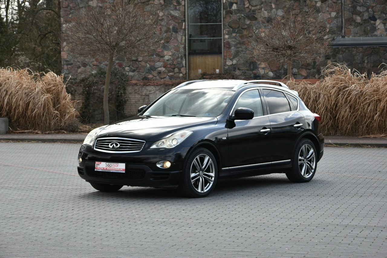 Infiniti EX - Zdjęcie 2