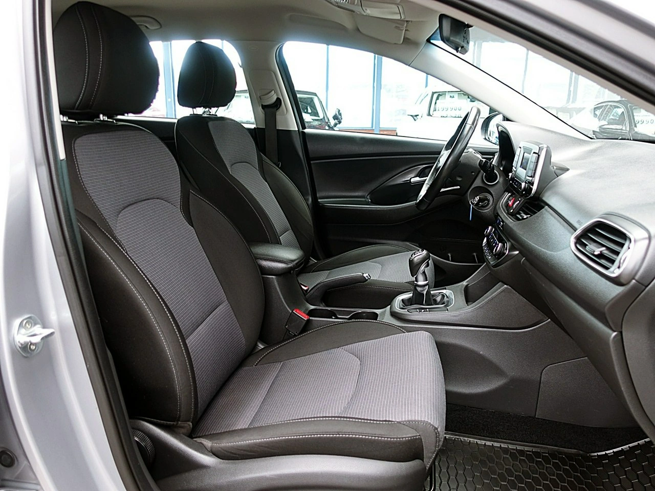 Hyundai i30 - Zdjęcie 10