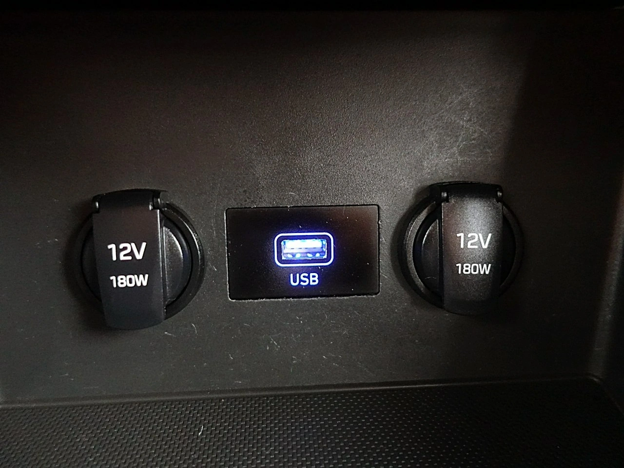 Hyundai i30 - Zdjęcie 19