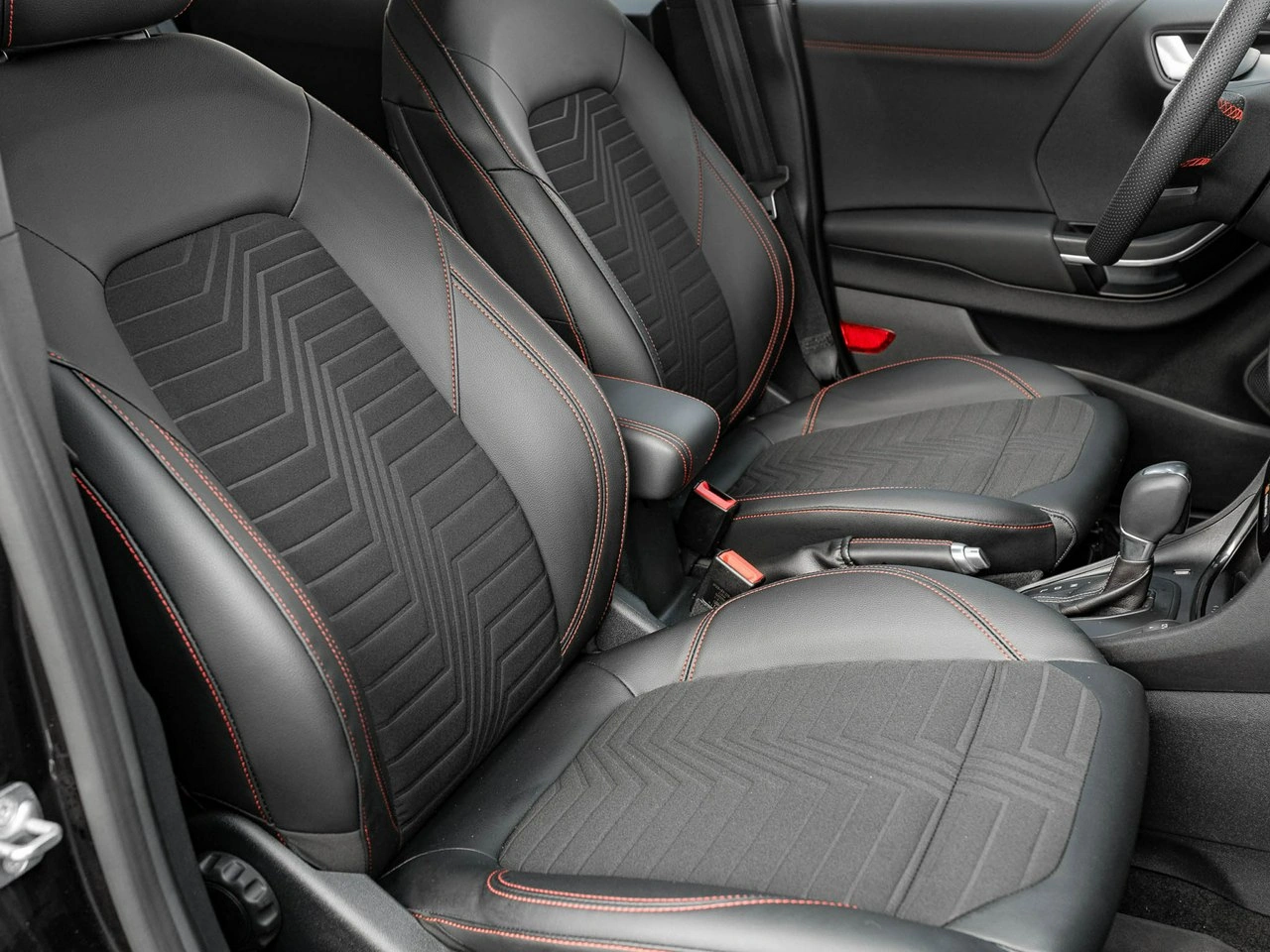 Ford Puma - Zdjęcie 28