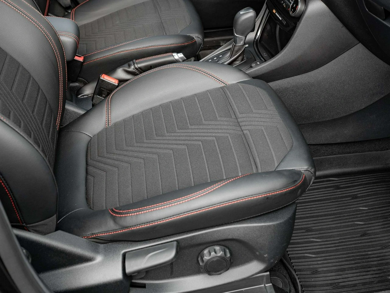 Ford Puma - Zdjęcie 29