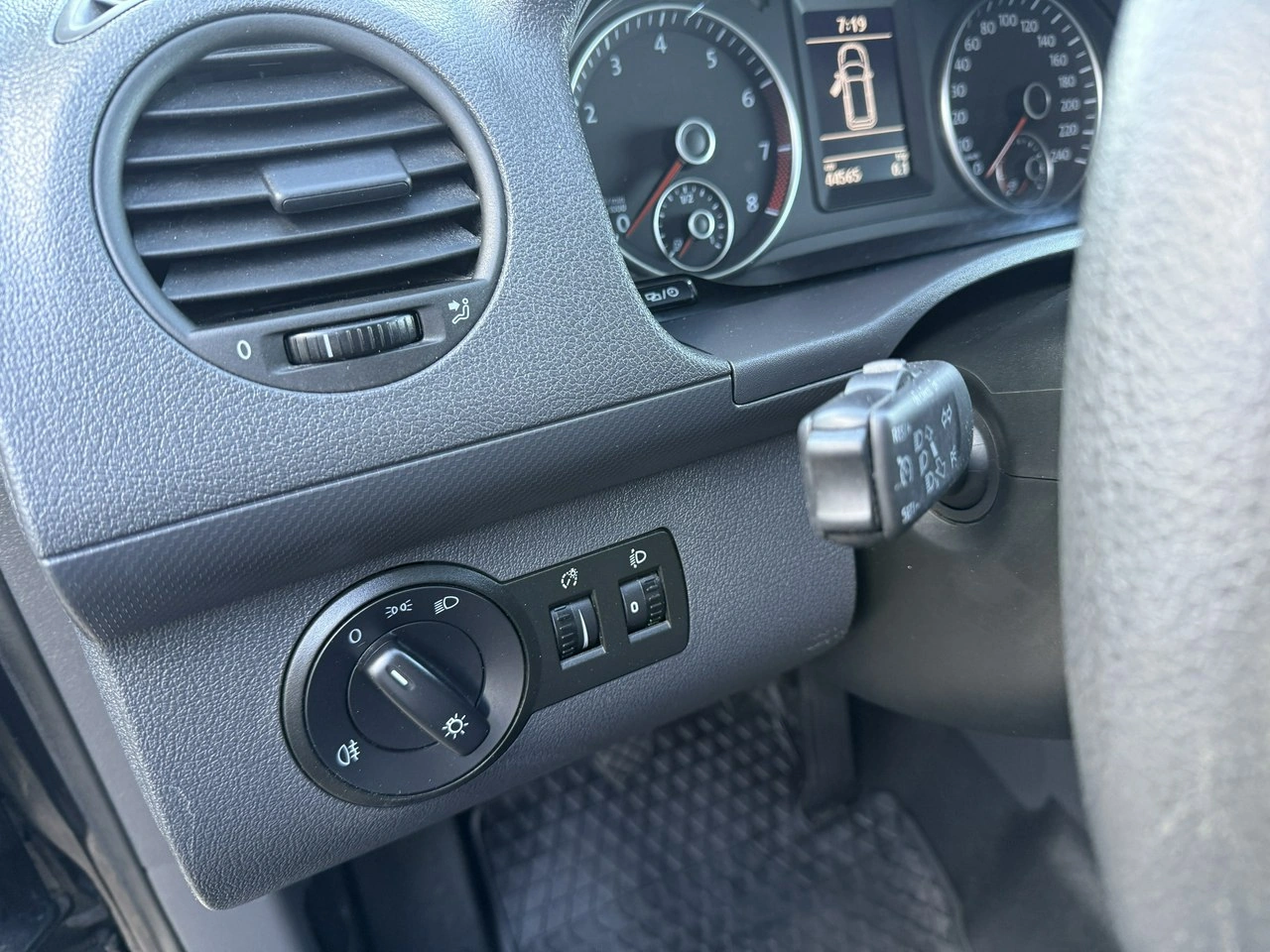 Volkswagen Caddy - Zdjęcie 14