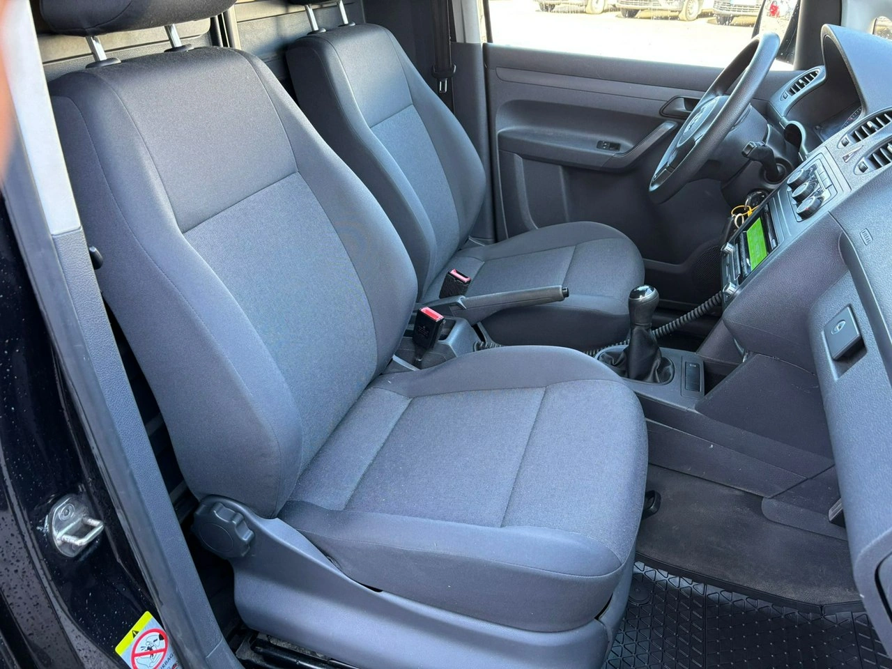 Volkswagen Caddy - Zdjęcie 8