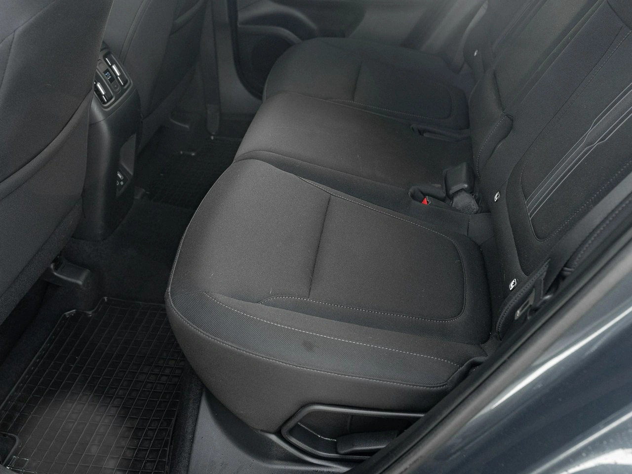 Hyundai Tucson - Zdjęcie 23