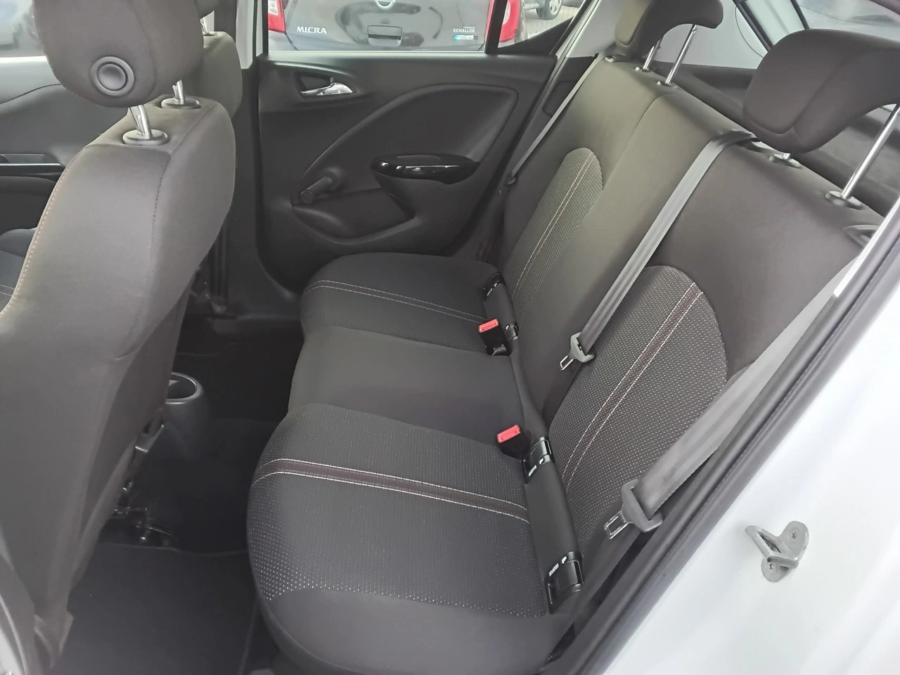 Opel Corsa - Zdjęcie 9