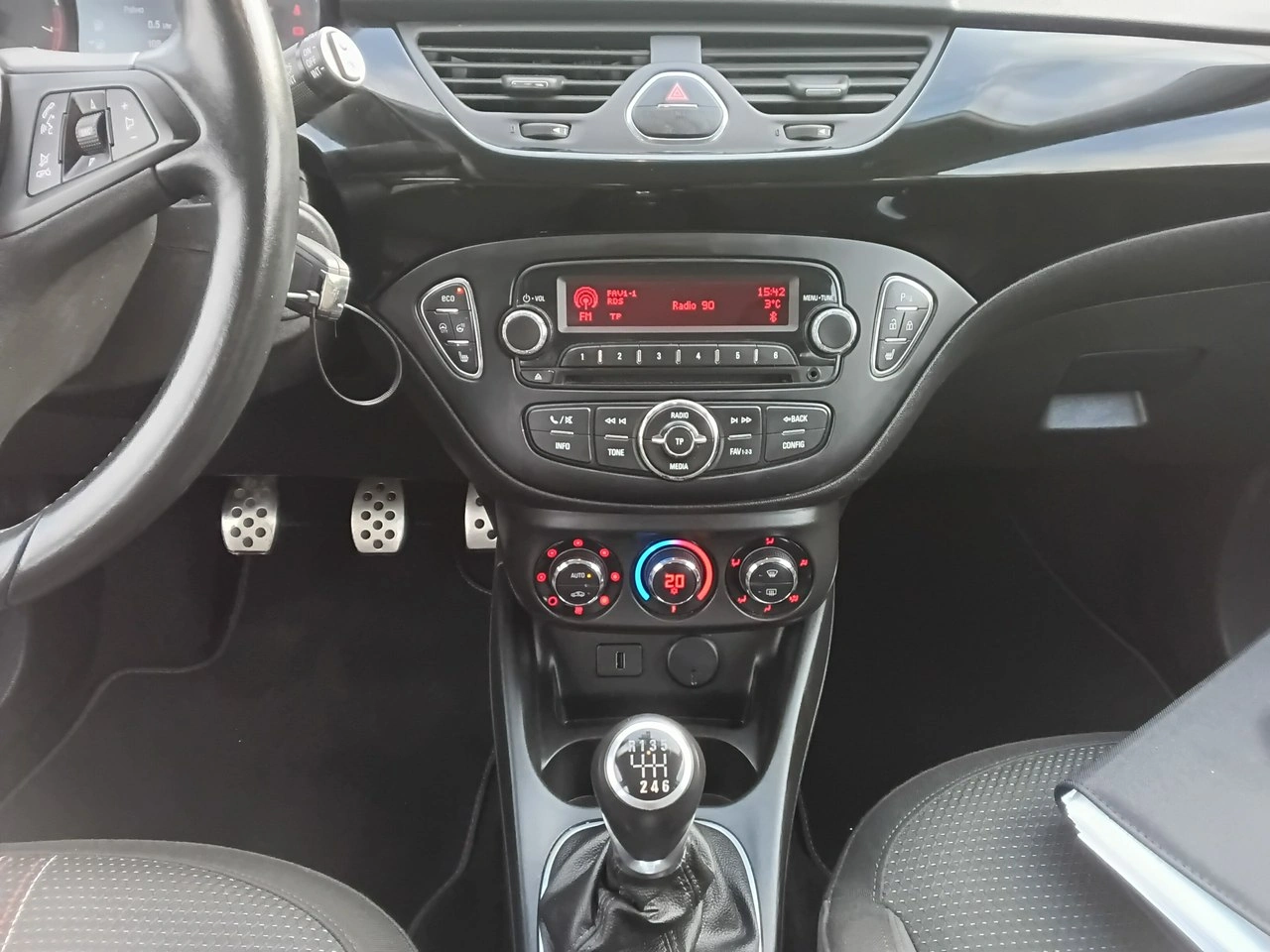 Opel Corsa - Zdjęcie 16