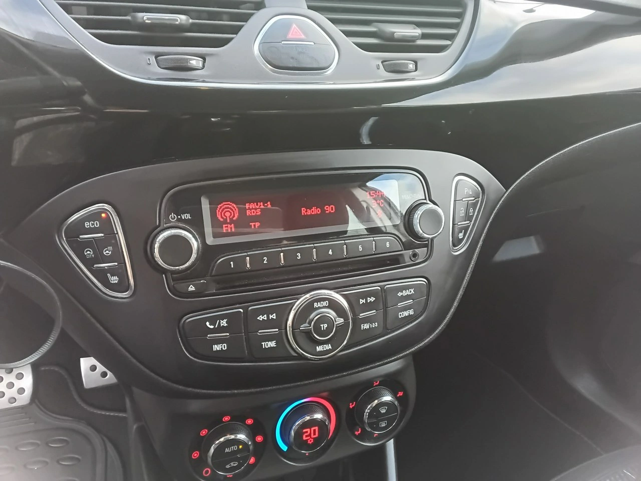 Opel Corsa - Zdjęcie 17