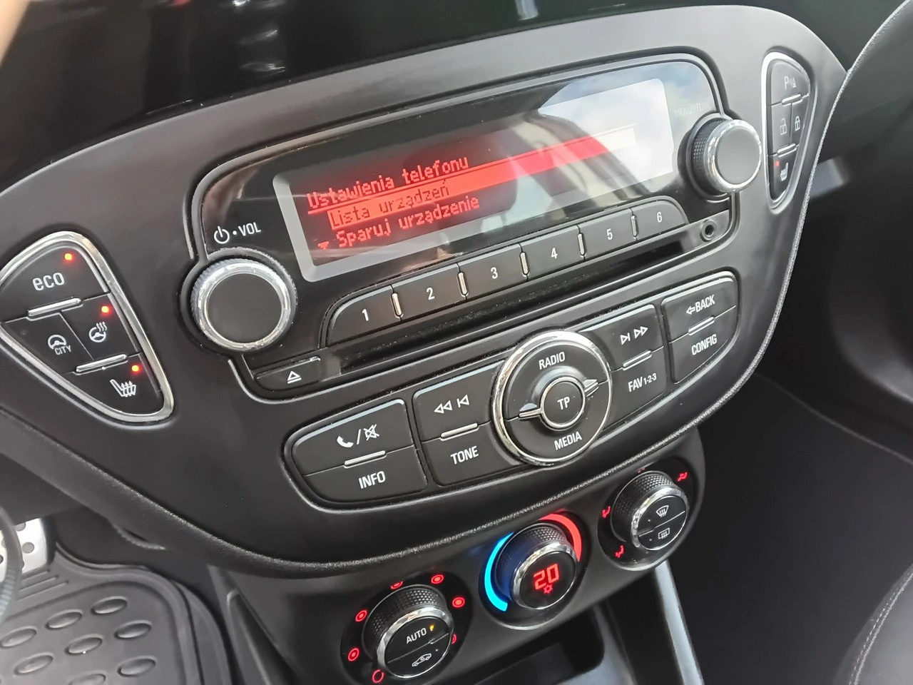 Opel Corsa - Zdjęcie 23