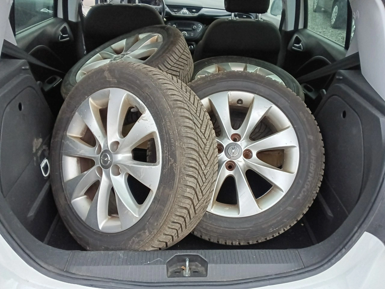 Opel Corsa - Zdjęcie 32