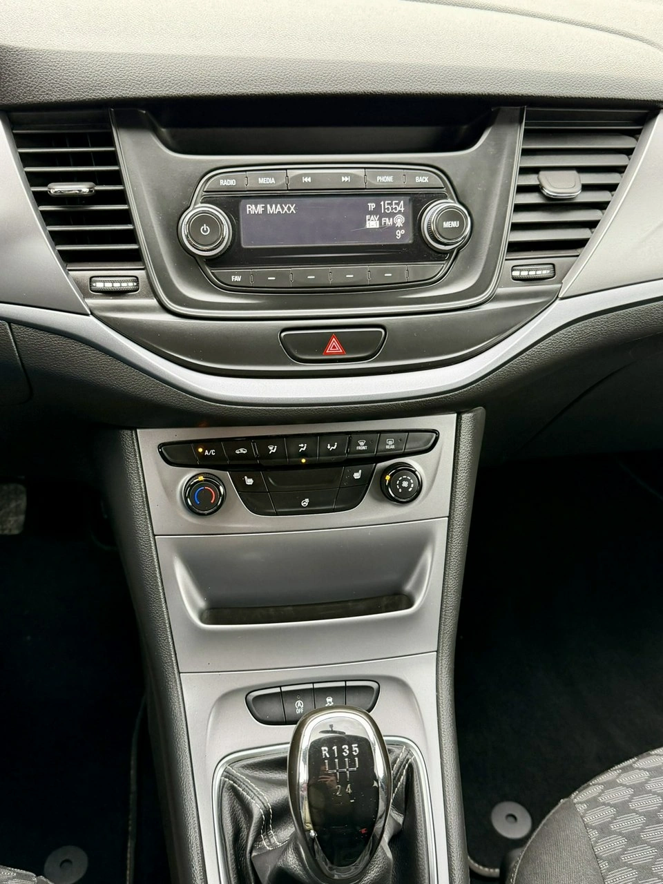 Opel Astra - Zdjęcie 13