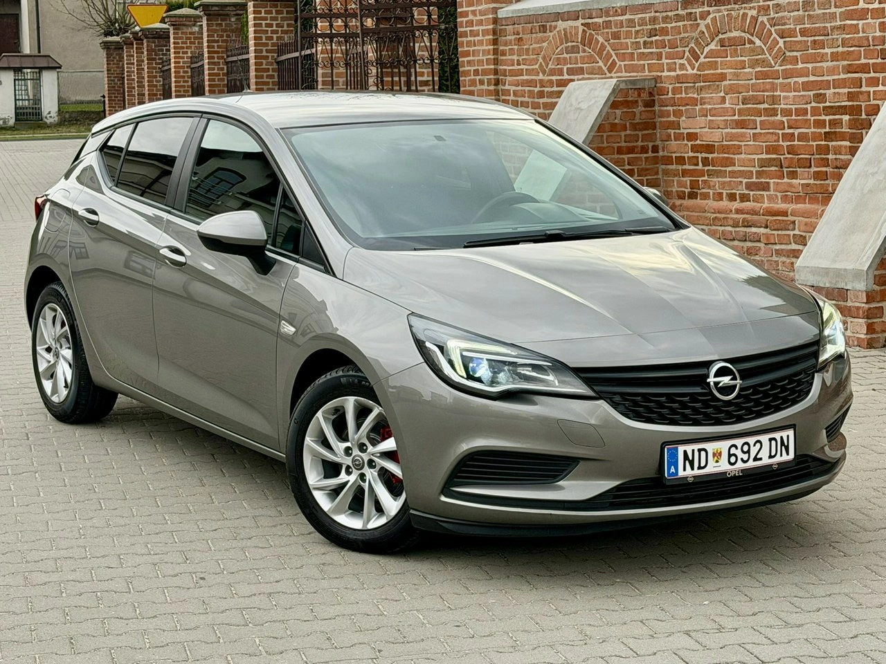 Opel Astra - Zdjęcie 3