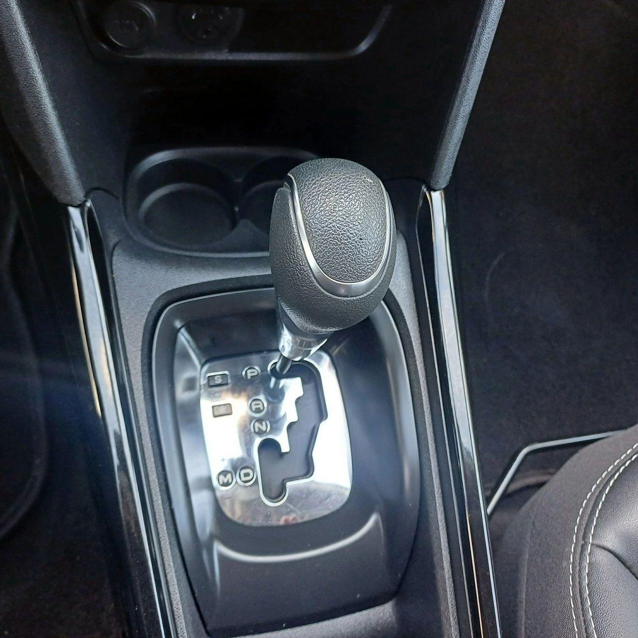 Peugeot 2008 - Zdjęcie 15