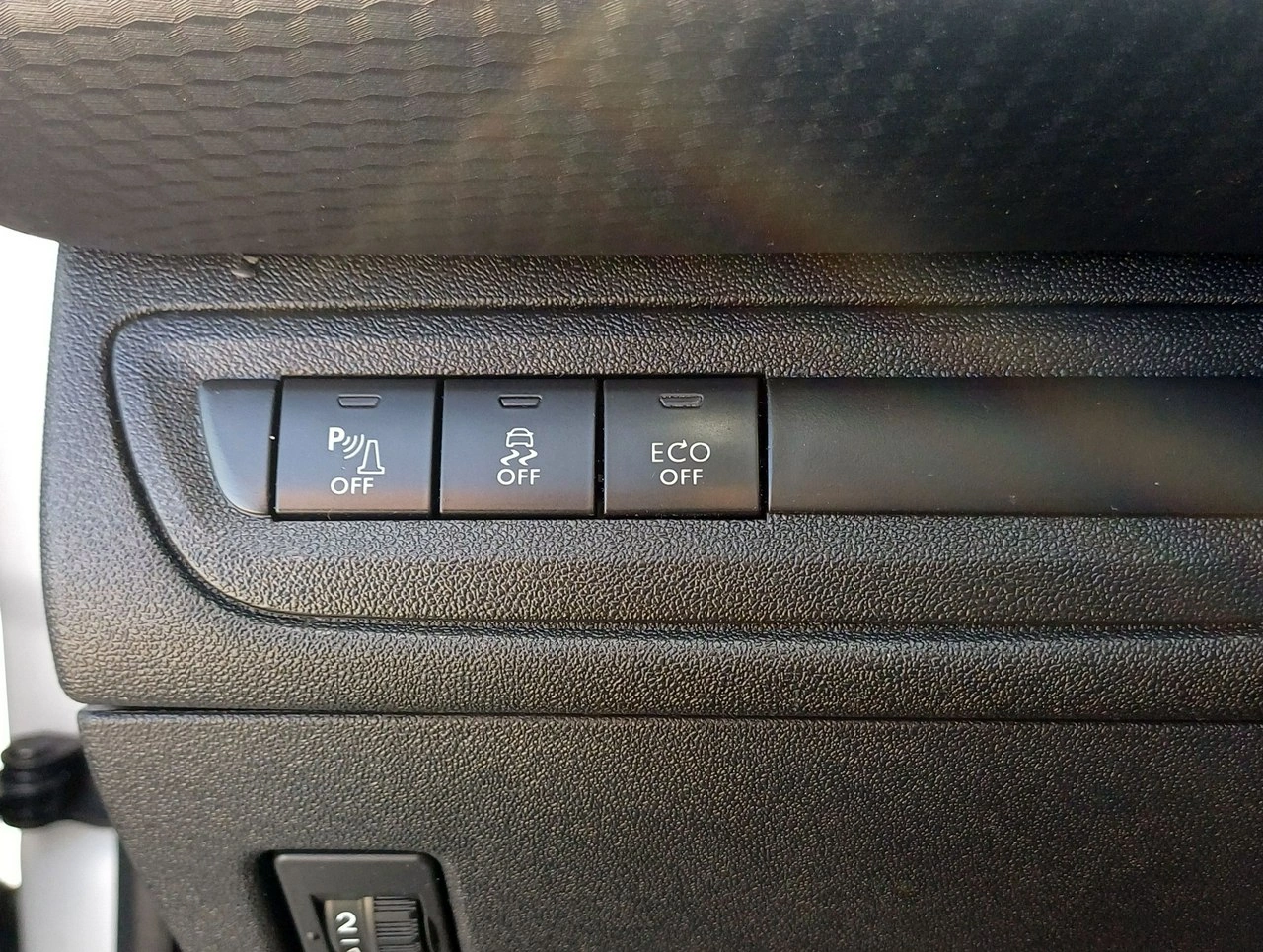 Peugeot 2008 - Zdjęcie 17