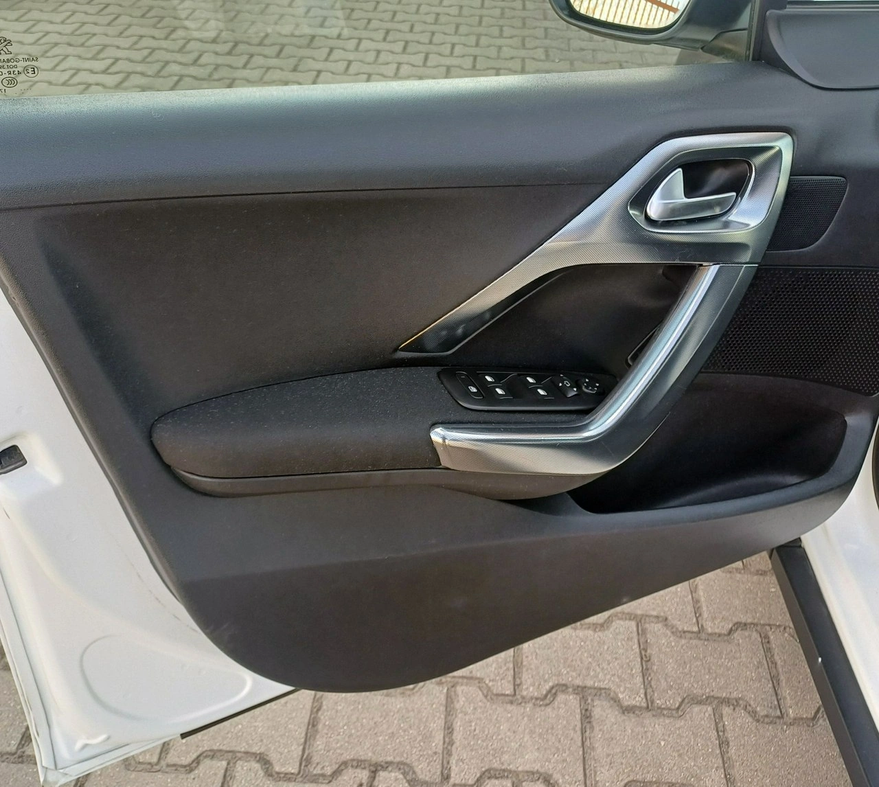 Peugeot 2008 - Zdjęcie 23