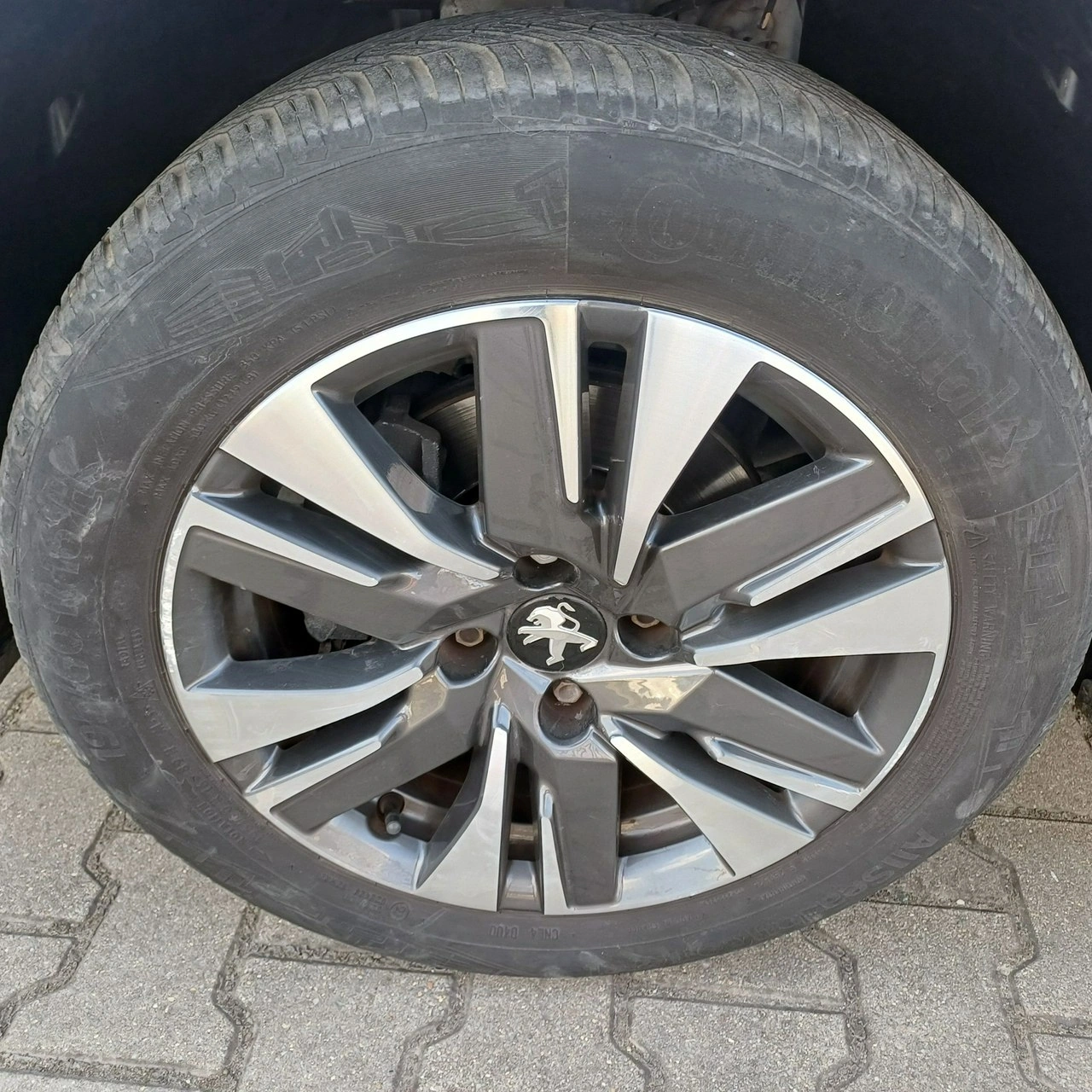 Peugeot 2008 - Zdjęcie 24