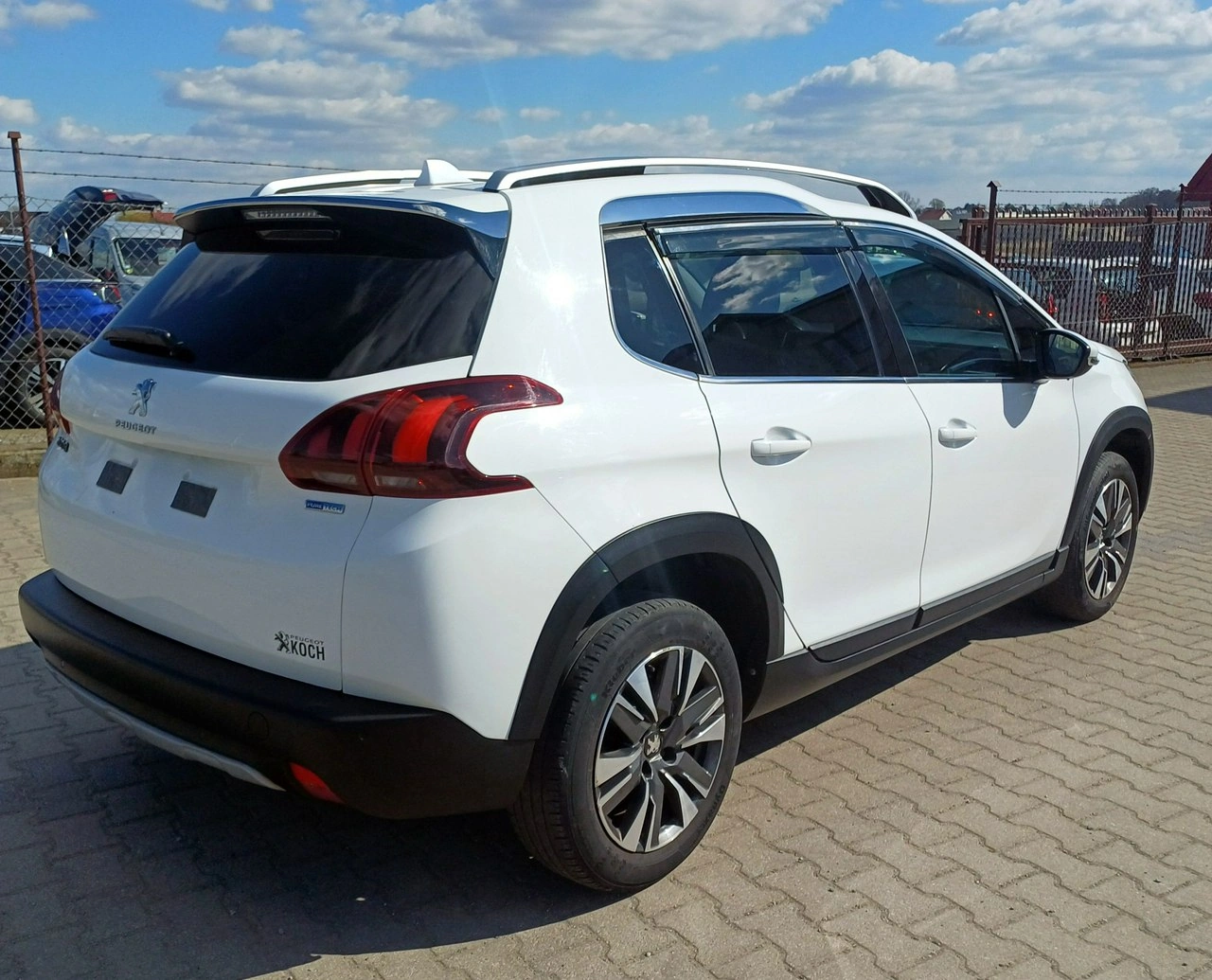 Peugeot 2008 - Zdjęcie 2