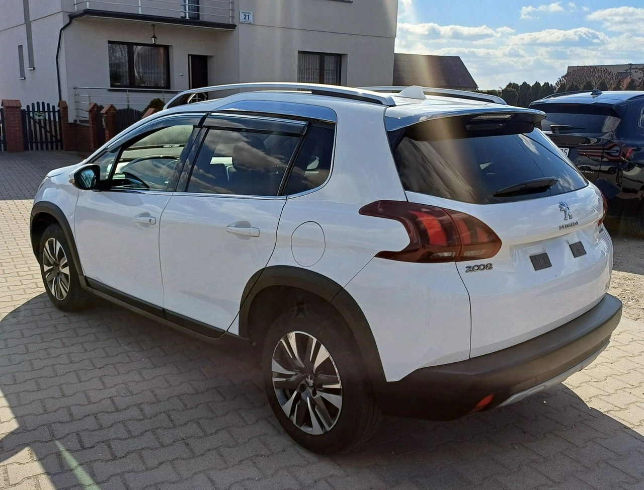 Peugeot 2008 - Zdjęcie 3