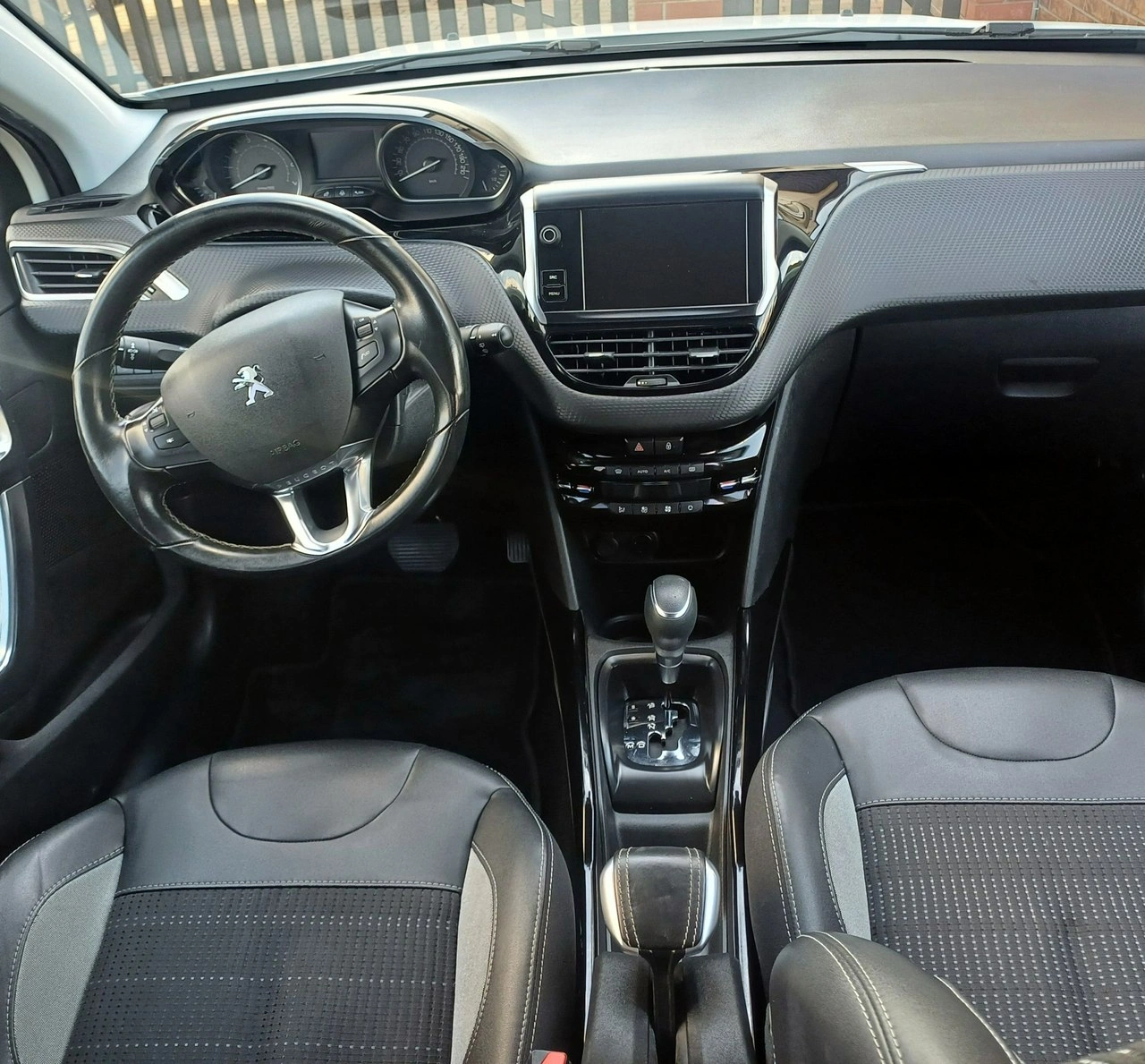 Peugeot 2008 - Zdjęcie 7