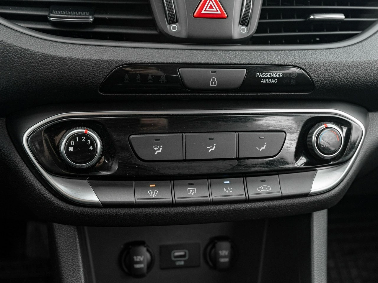 Hyundai i30 - Zdjęcie 16