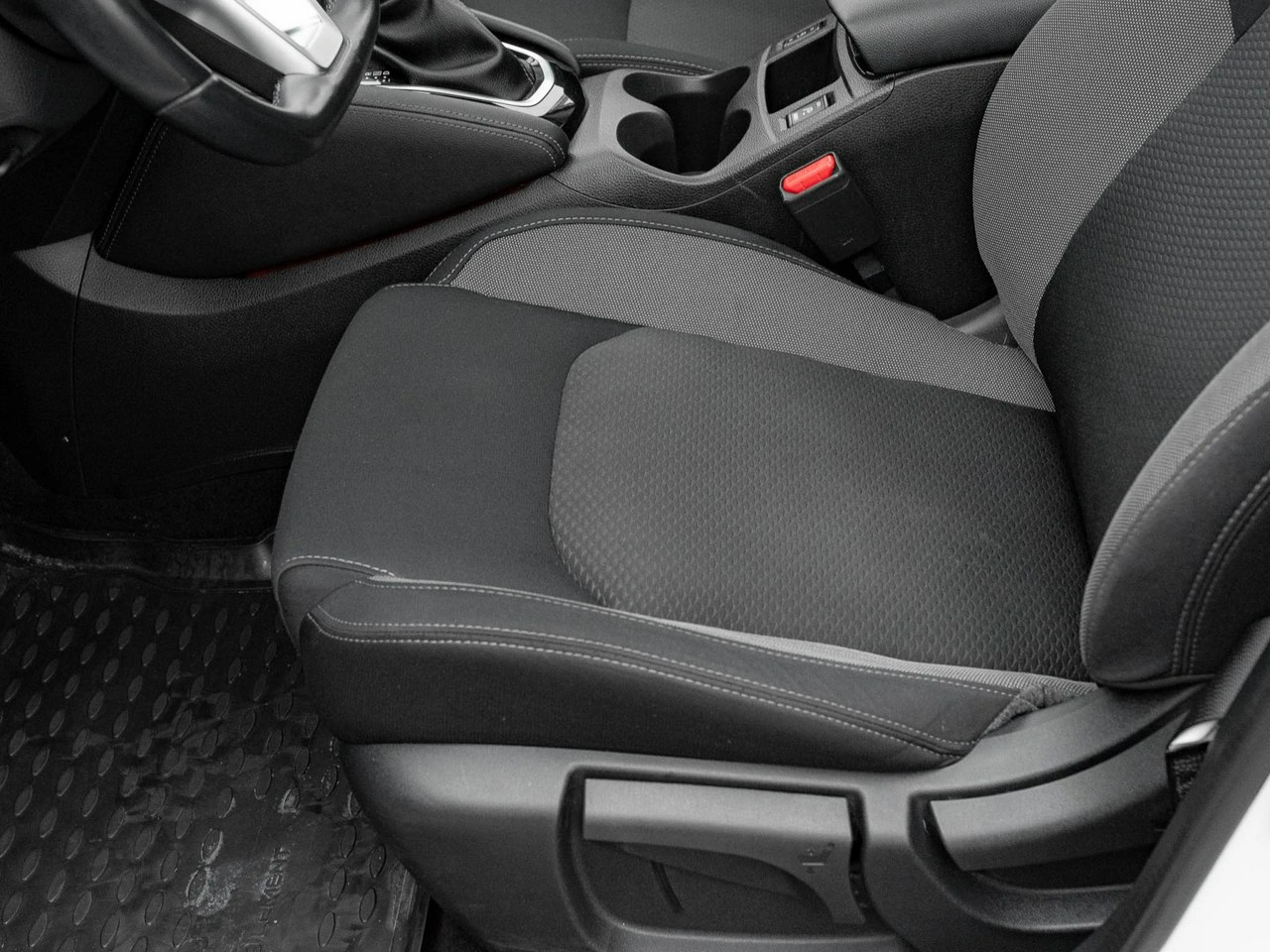 Nissan Qashqai - Zdjęcie 12