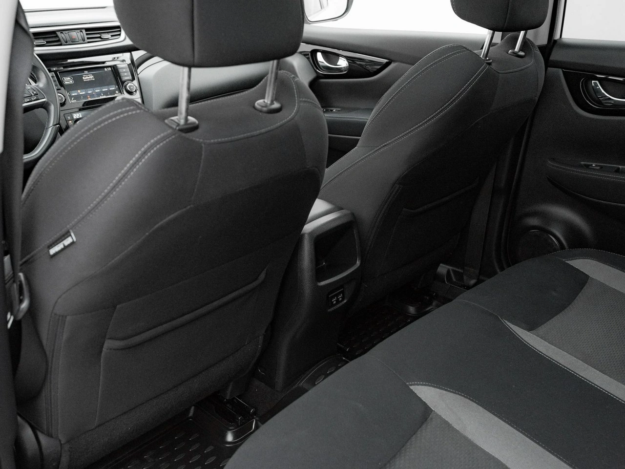 Nissan Qashqai - Zdjęcie 22