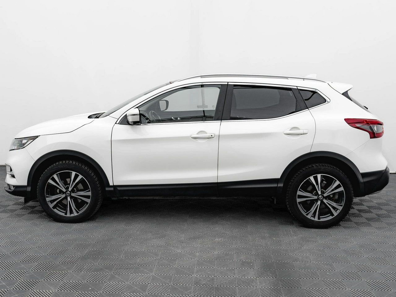 Nissan Qashqai - Zdjęcie 8