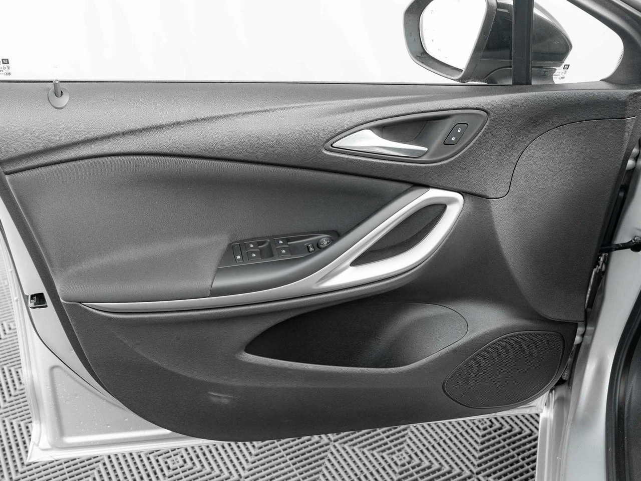 Opel Astra - Zdjęcie 9