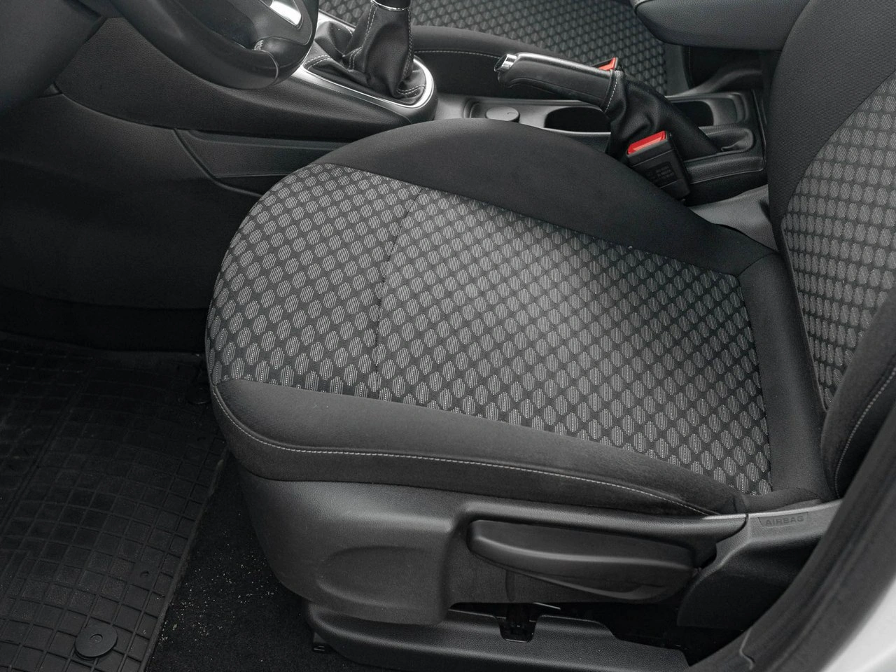 Opel Astra - Zdjęcie 10