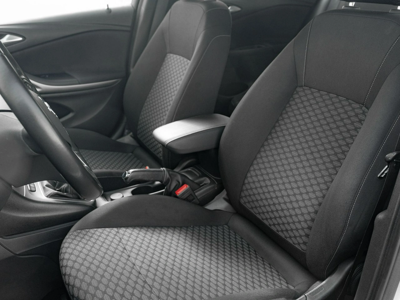 Opel Astra - Zdjęcie 11