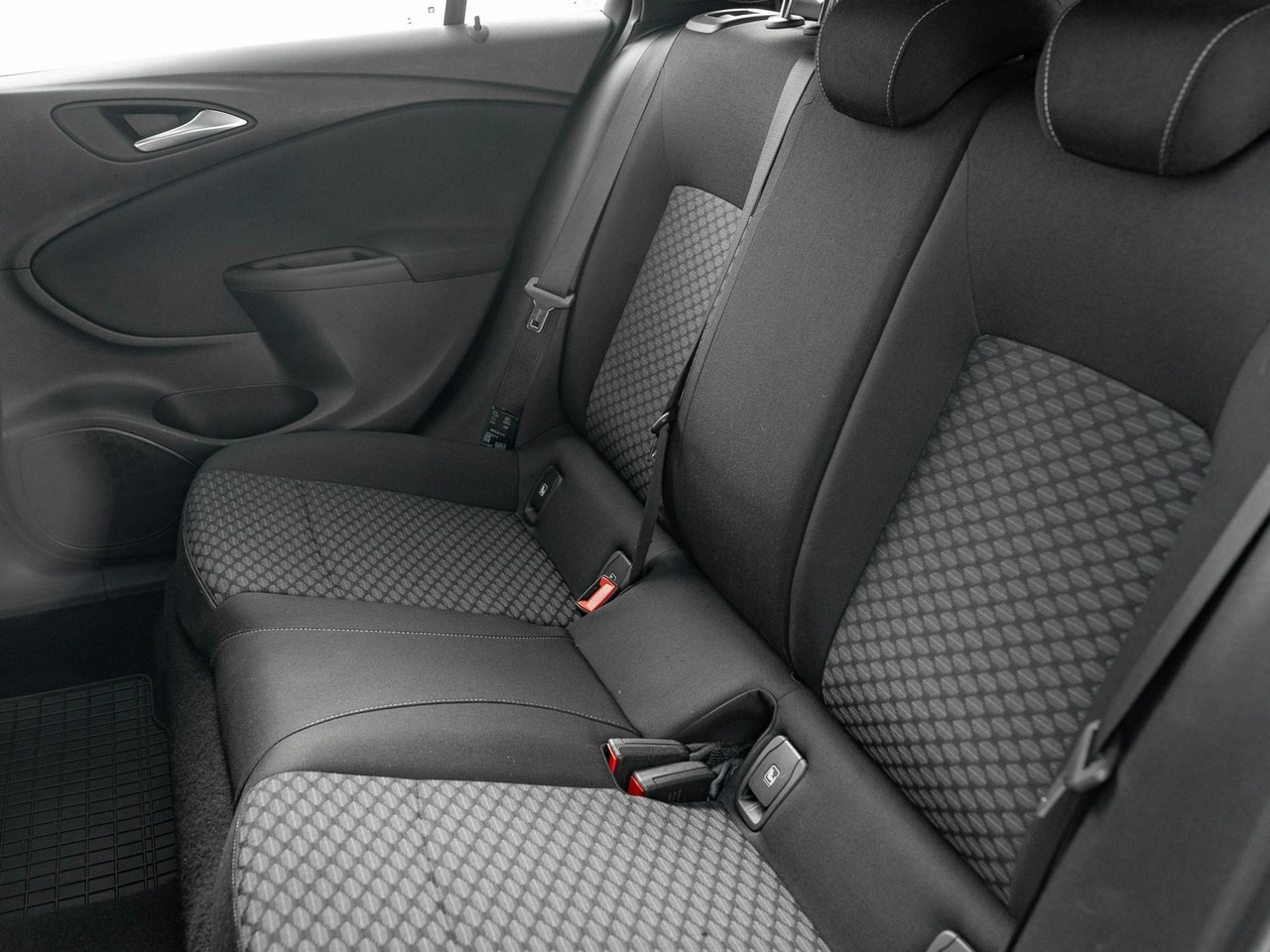 Opel Astra - Zdjęcie 23