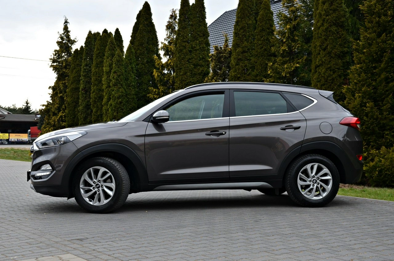 Hyundai Tucson - Zdjęcie 17