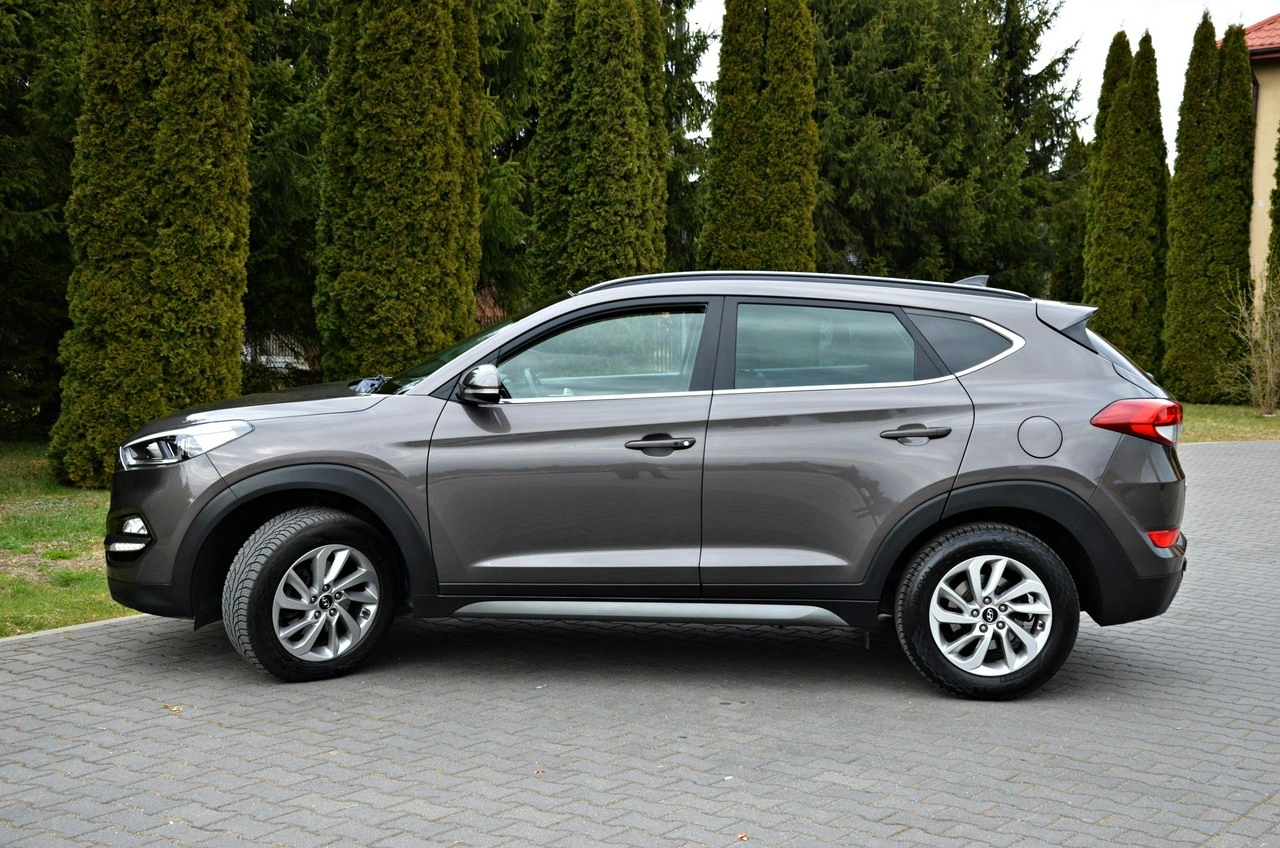 Hyundai Tucson - Zdjęcie 22