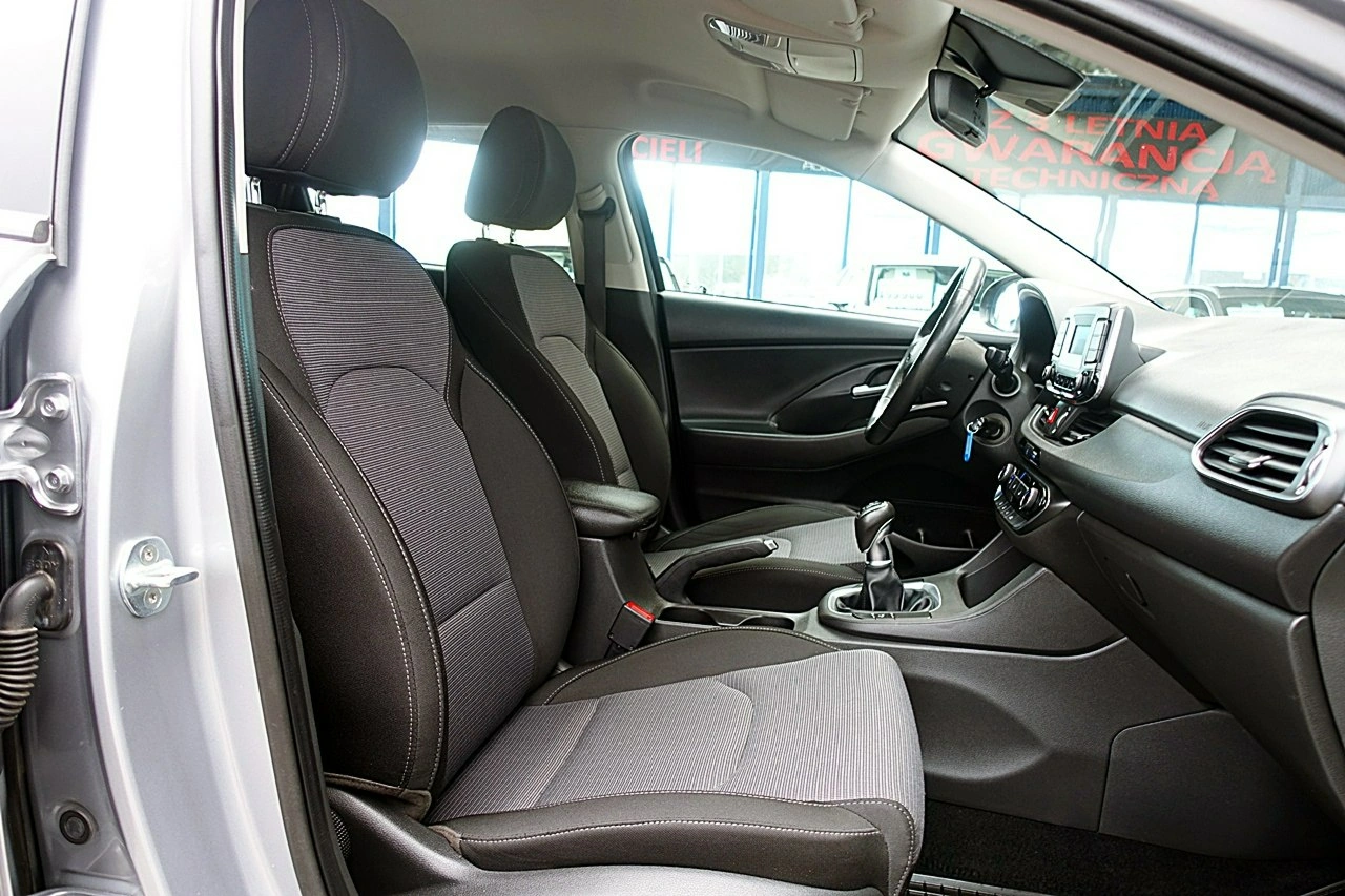 Hyundai i30 - Zdjęcie 10