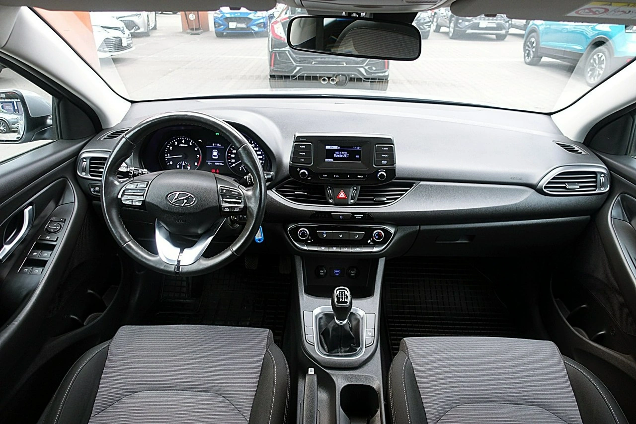 Hyundai i30 - Zdjęcie 12